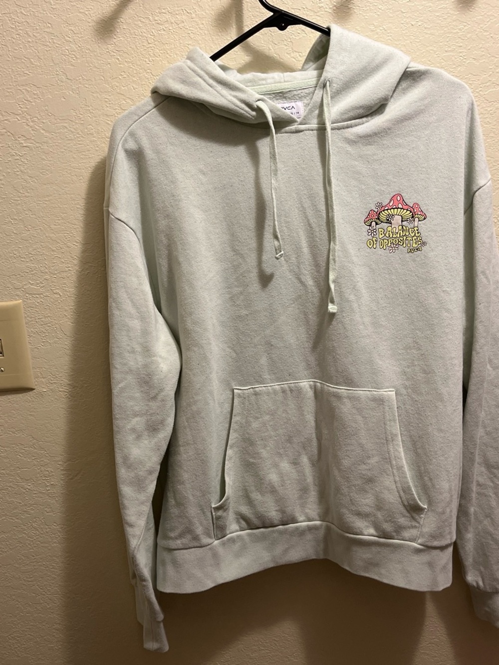 RVCA Women’s Mint Green Pullover Hoodie with Mushroom Graphic
